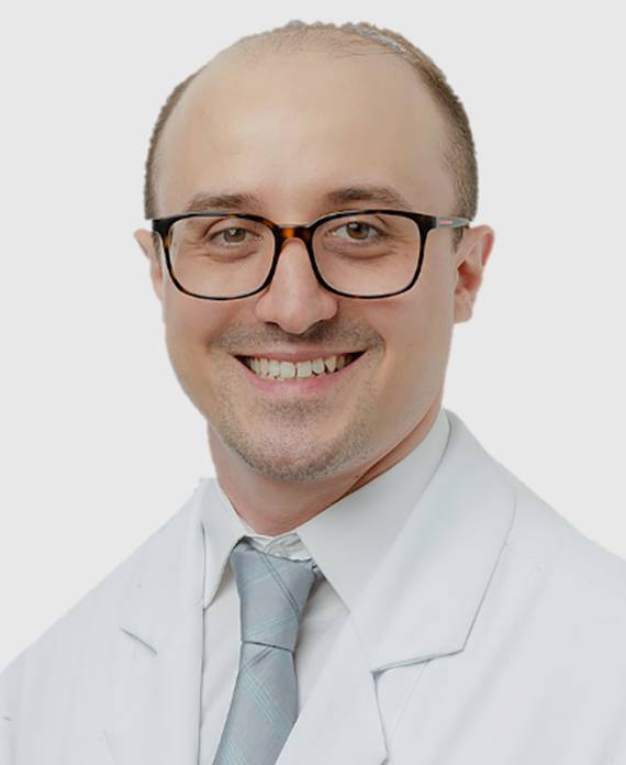 Dr. Cleiton Formentin